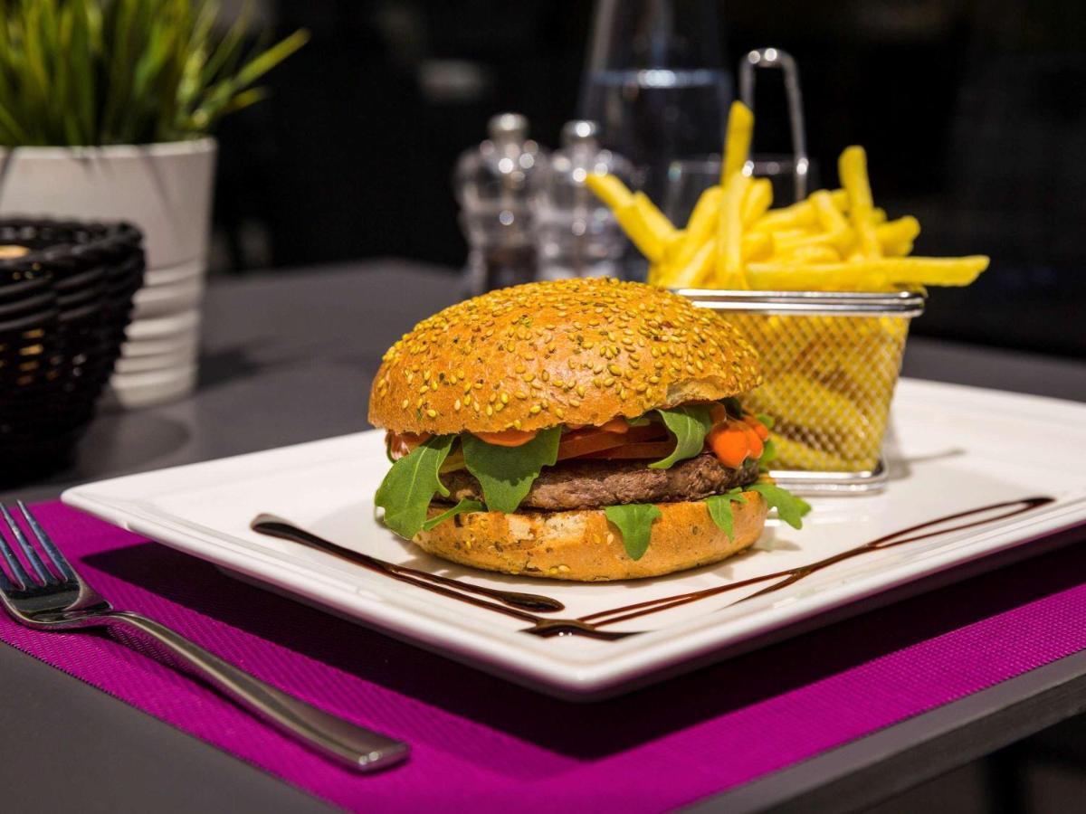 Ibis Lausanne Crissier Εξωτερικό φωτογραφία