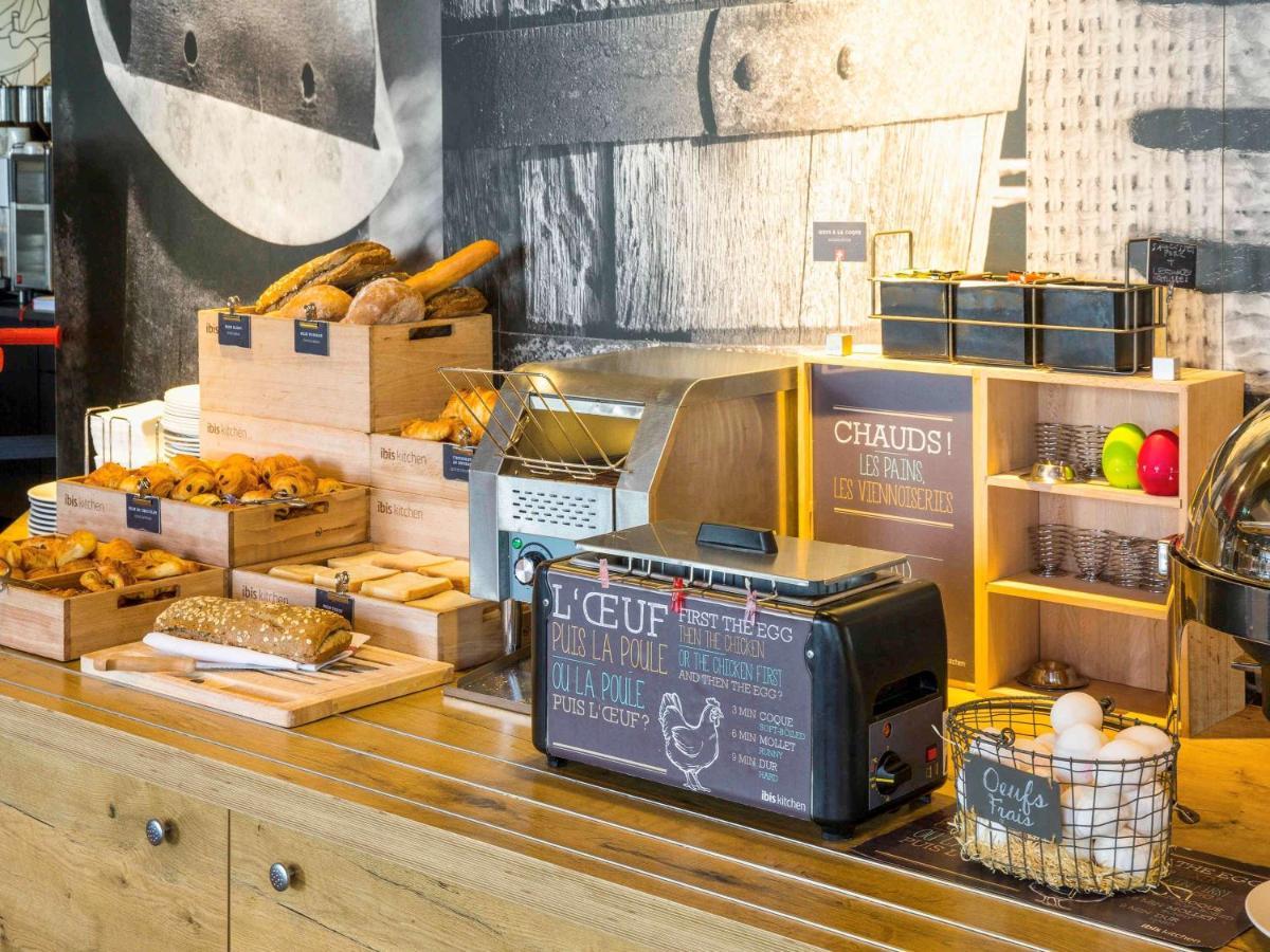 Ibis Lausanne Crissier Εξωτερικό φωτογραφία