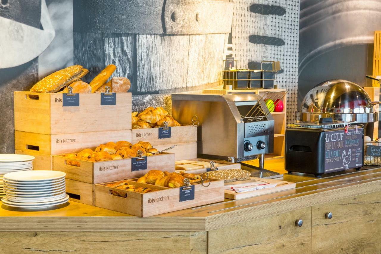 Ibis Lausanne Crissier Εξωτερικό φωτογραφία
